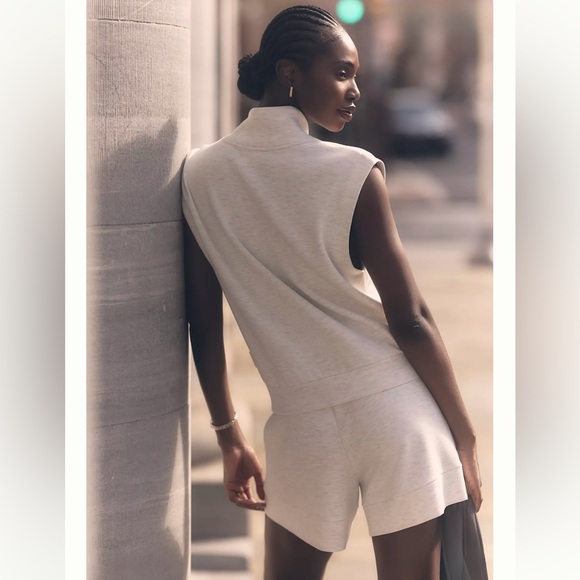 Varley Atrium High Rise Shorts - Picture 2 of 9